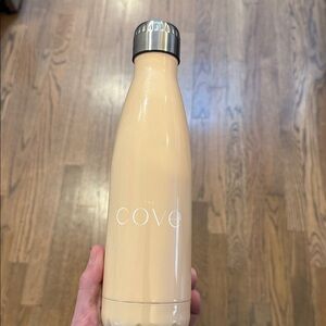 The cove Atlantis Bahamas reusable water bottle